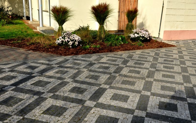 Patterned Pavers Driveway